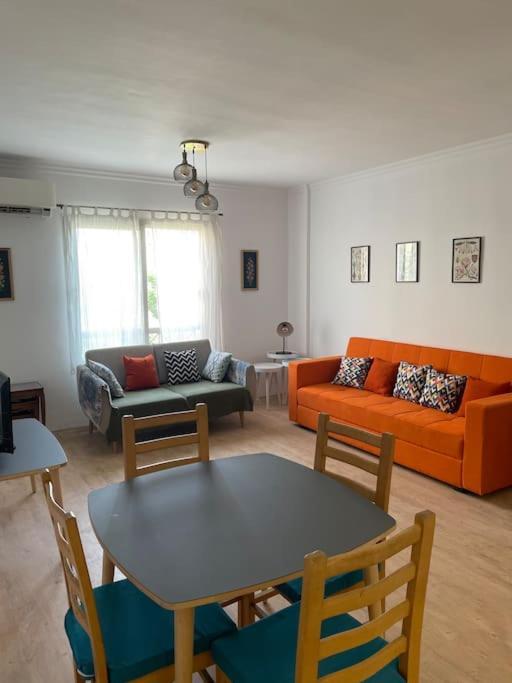 Stylish 2 Bedroom In Rehab 1 Apartment Cairo