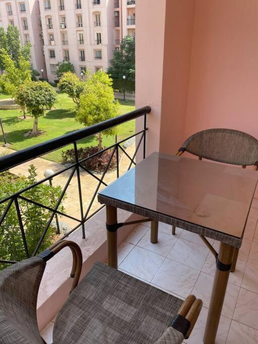 Apartment Stylish 2 Bedroom In Rehab 1 Cairo